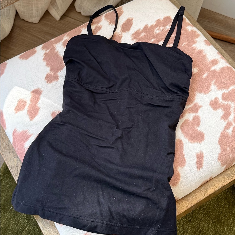 Expressions Elegant Black Top